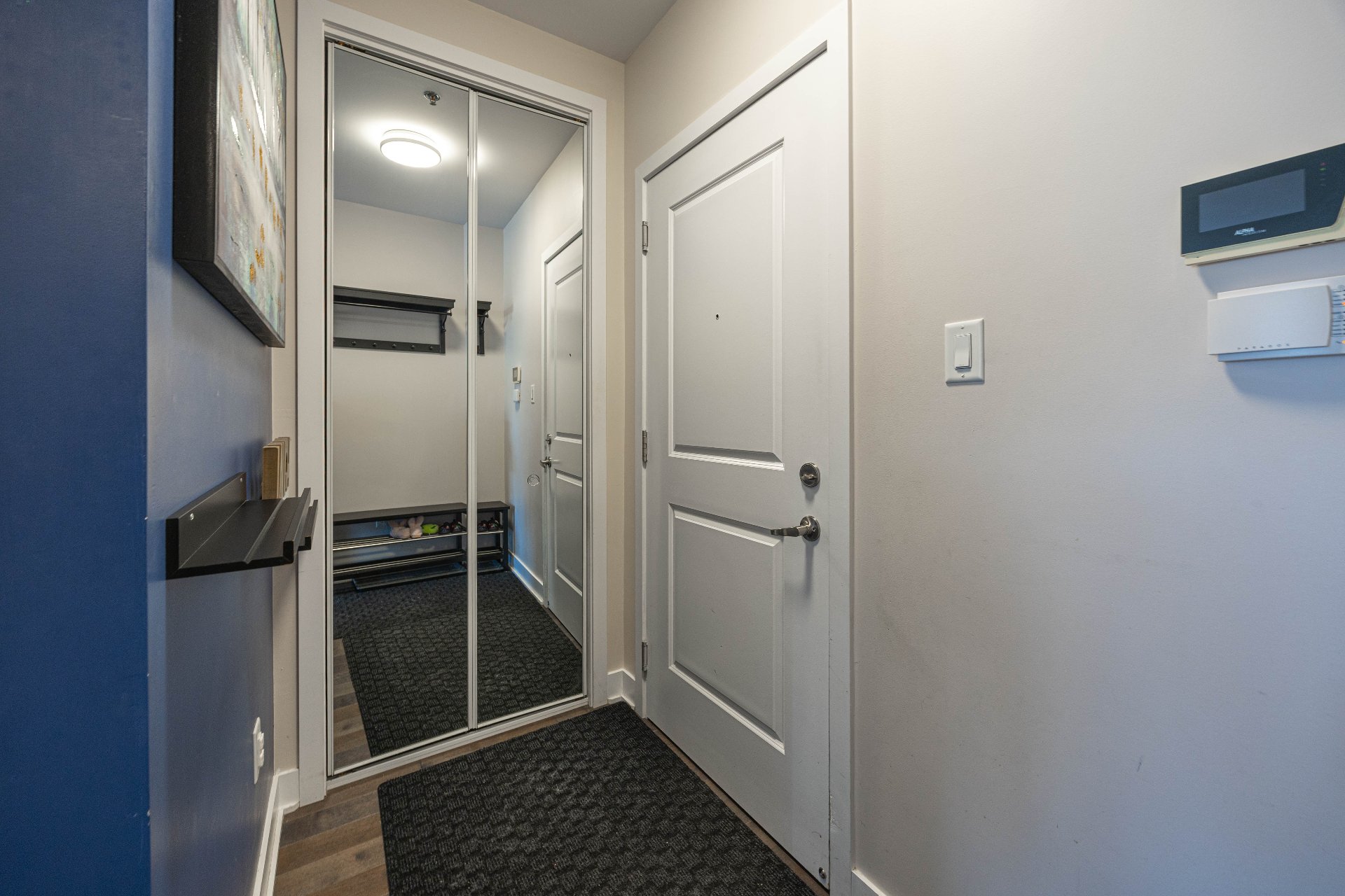 Photo - Corridor