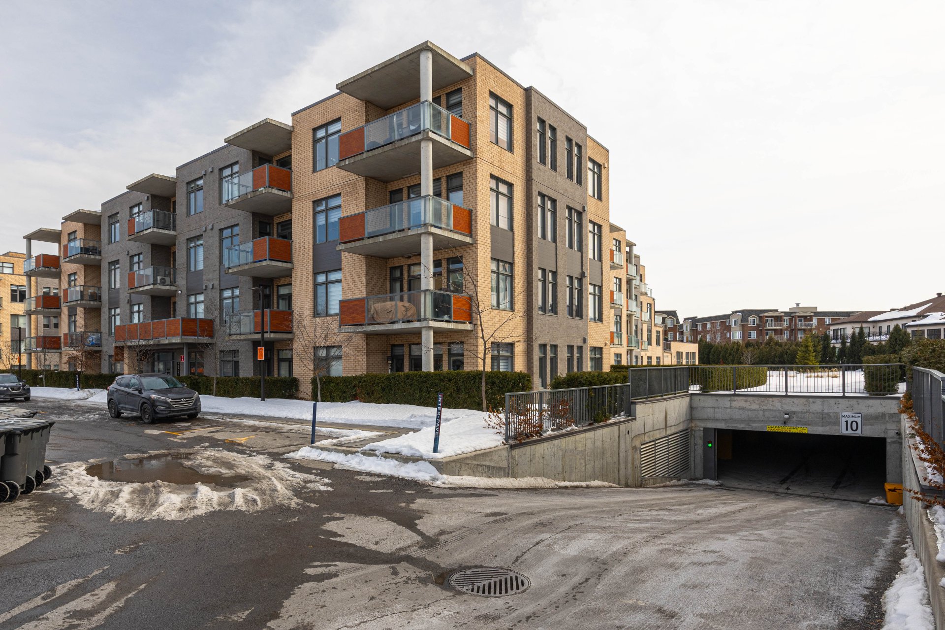 Photo - Frontage