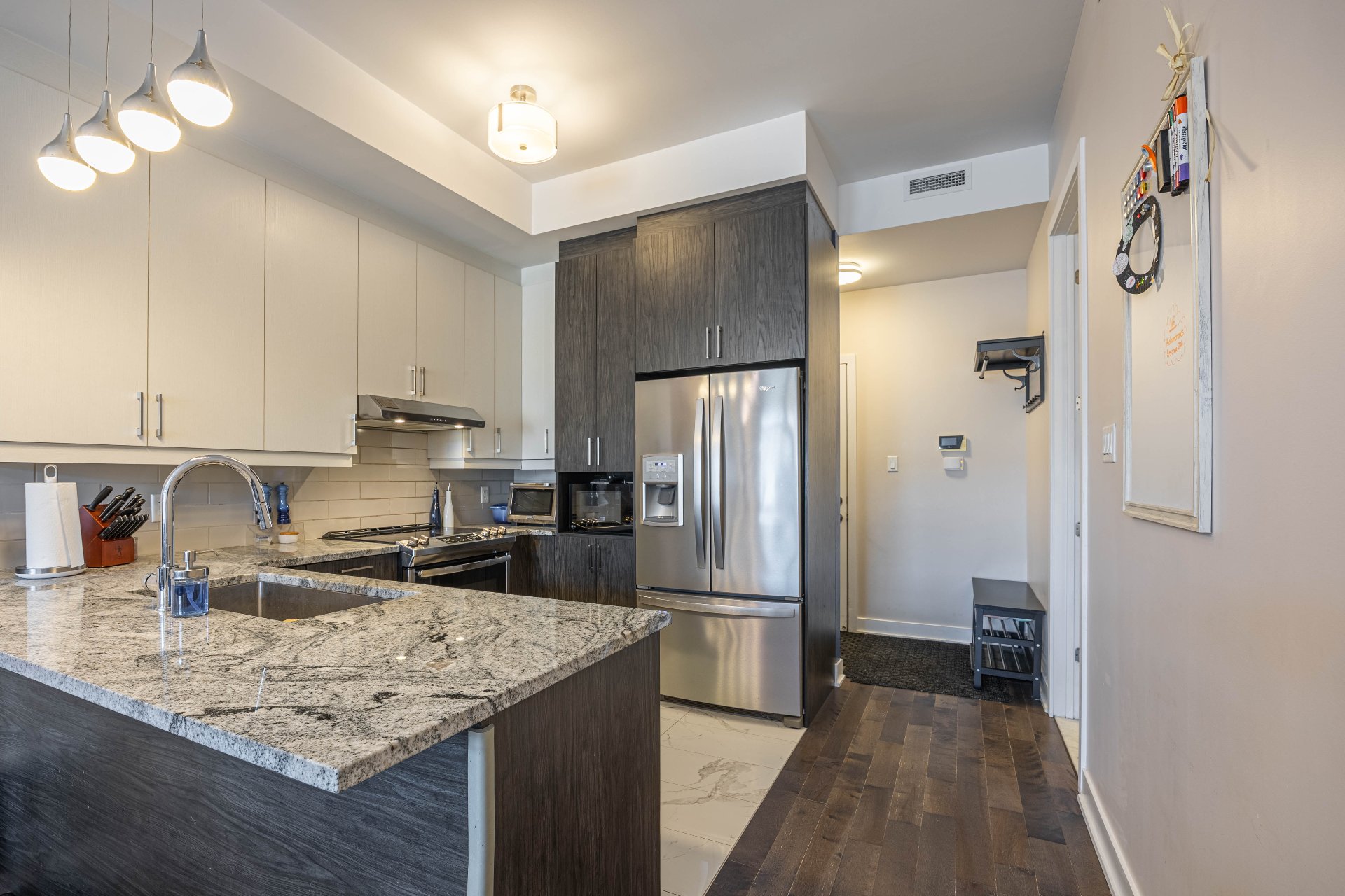 Photo - Kitchen