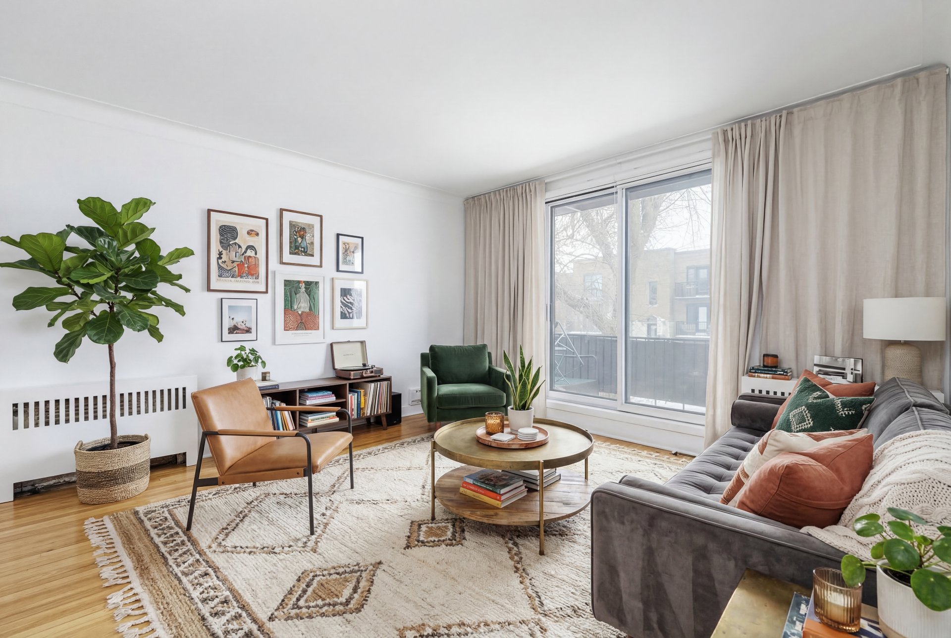 Photo - Drawing (sketch)