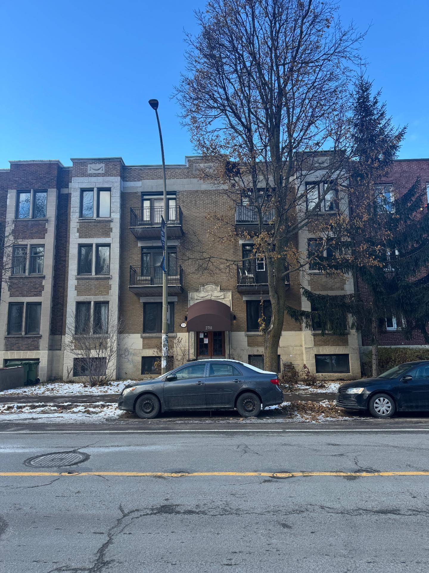 Photo - Entrée extérieure