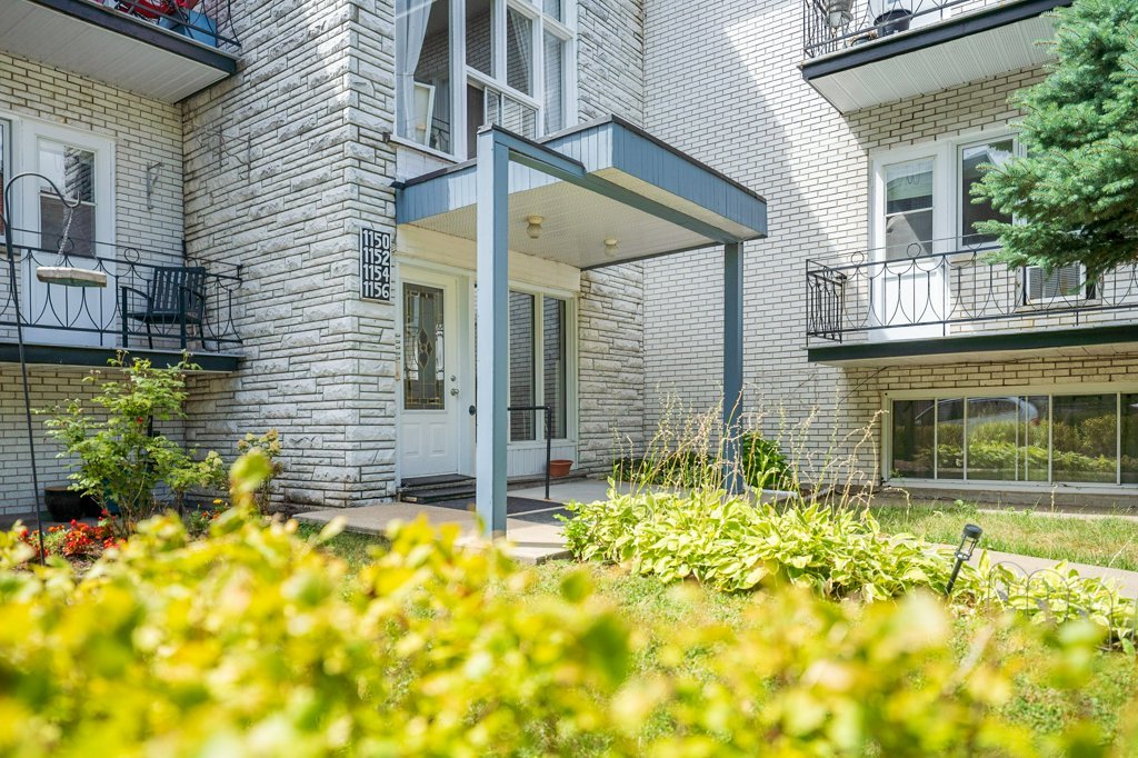 Photo - Exterior entrance