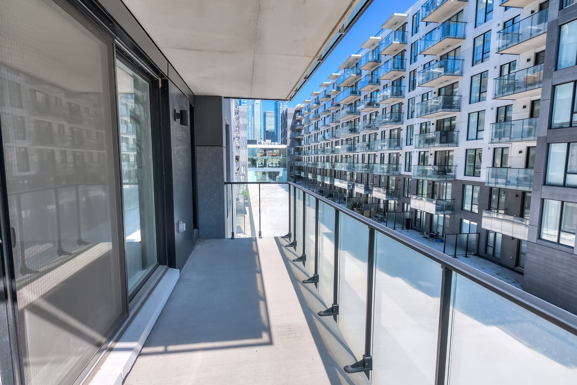 Photo - Balcony
