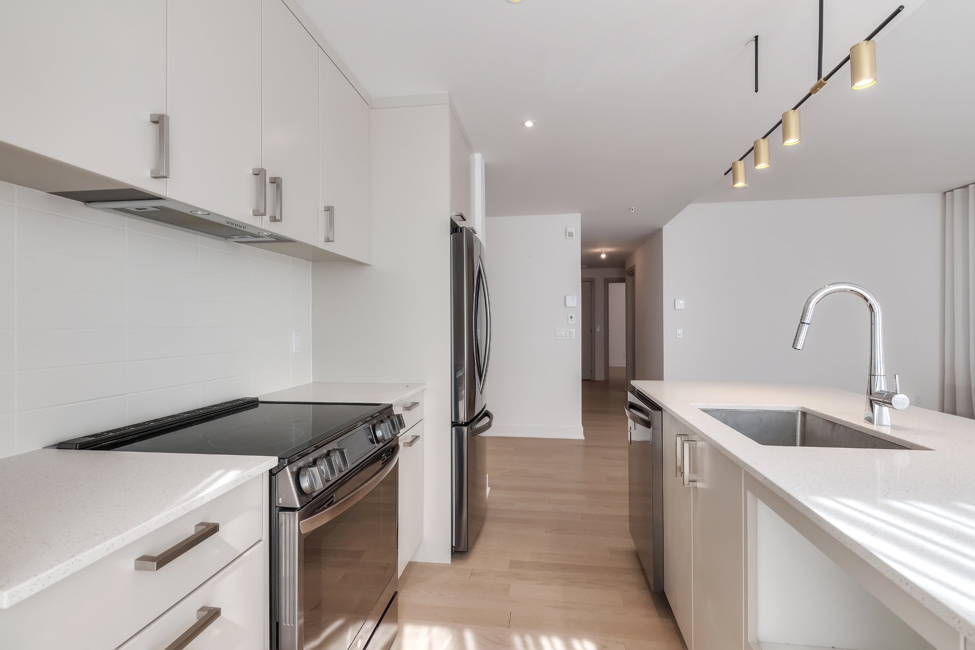 Photo - Kitchen