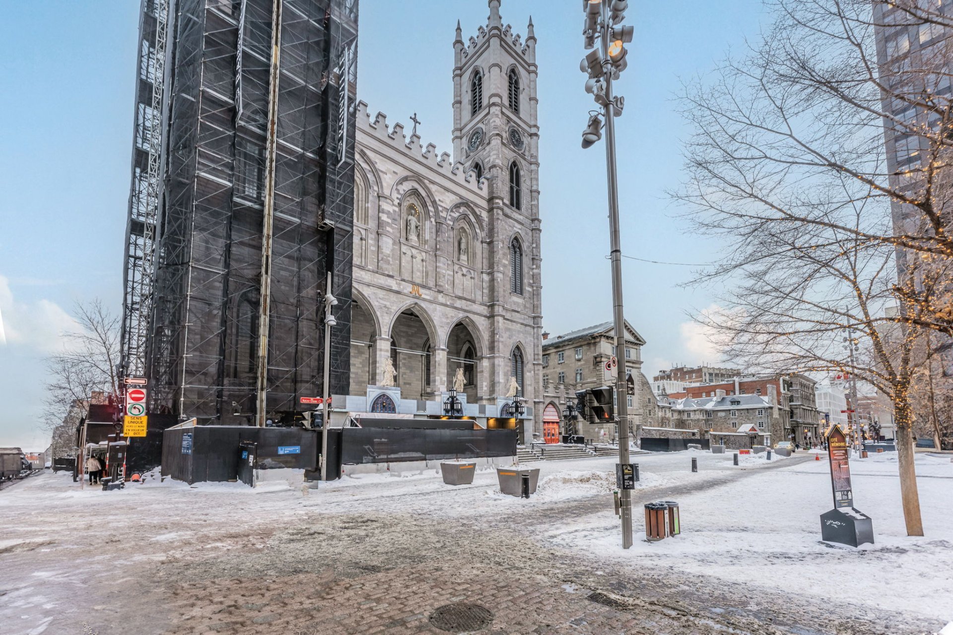 Photo - Nearby