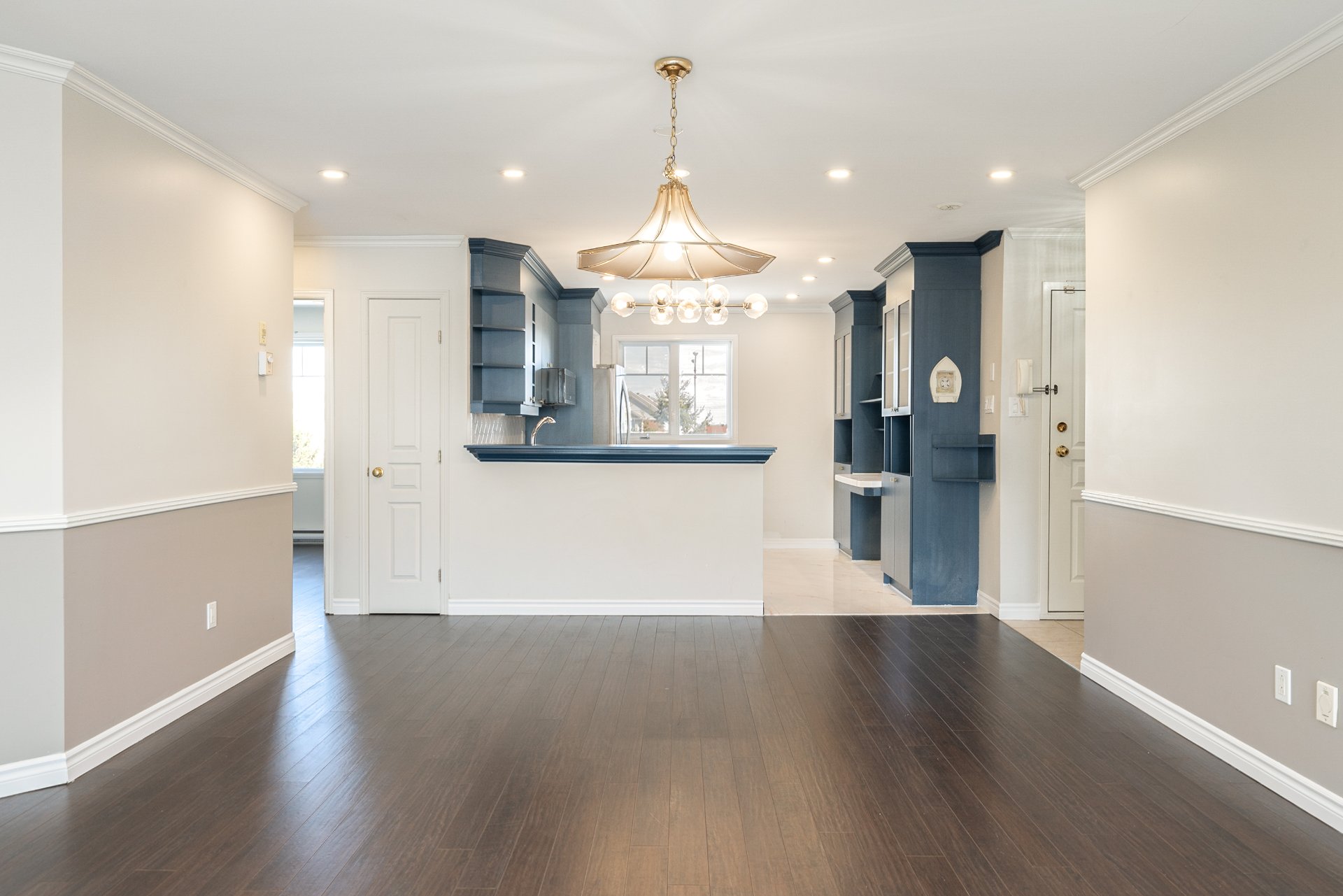 Photo - Dining room