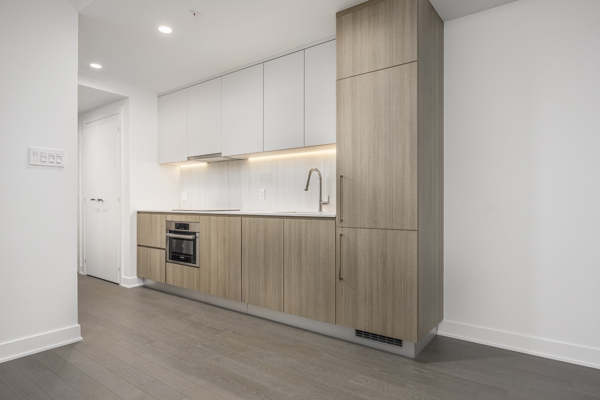 Photo - Dining room