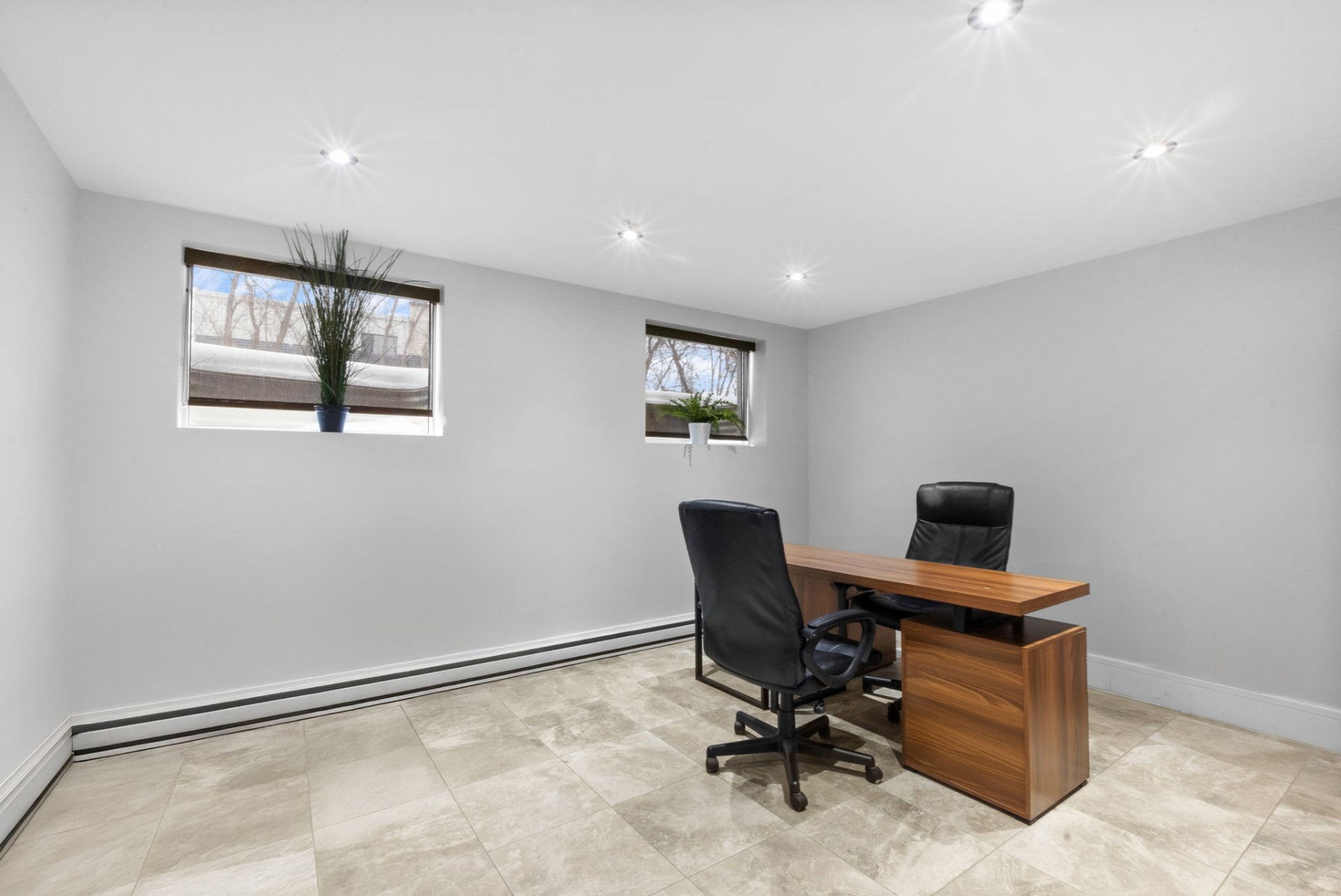Photo - Office