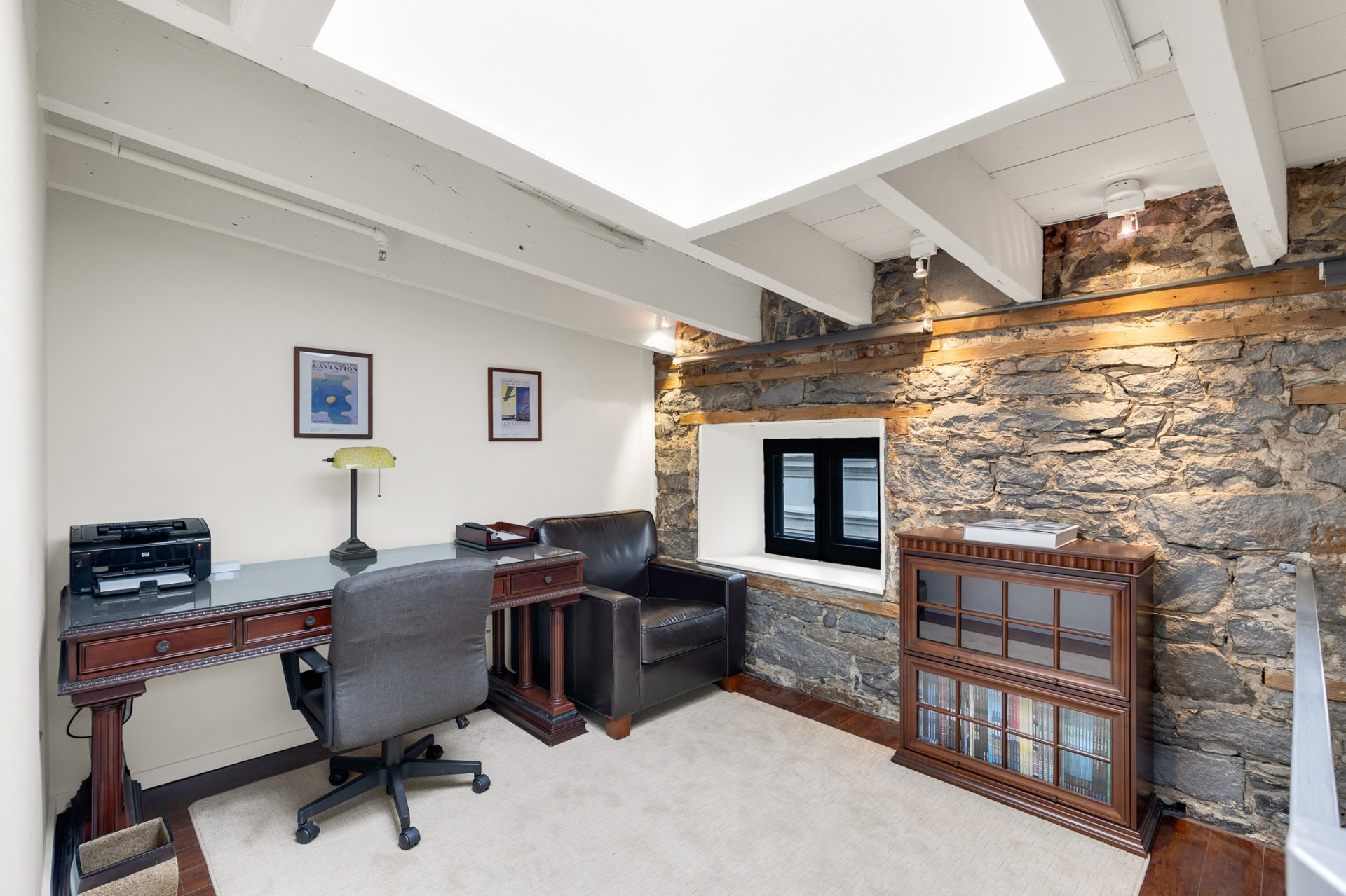 Photo - Office