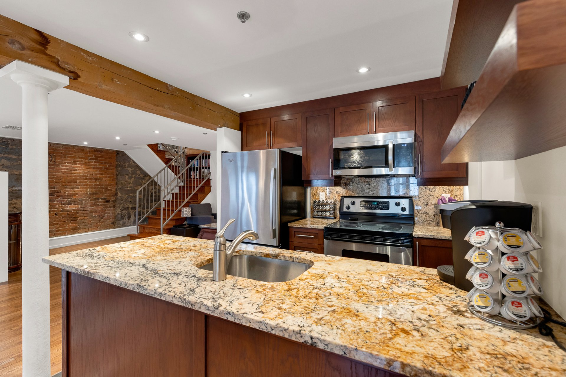 Photo - Kitchen