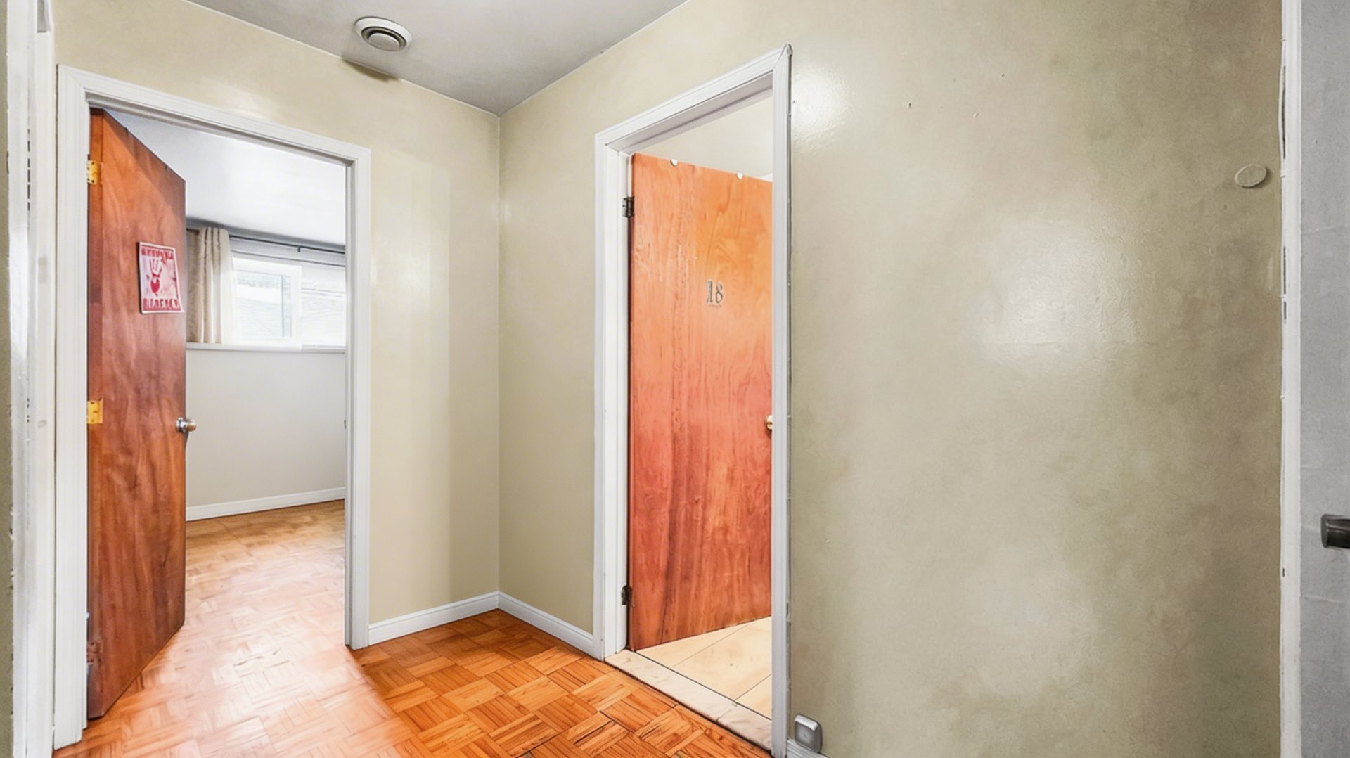 Photo - Hallway