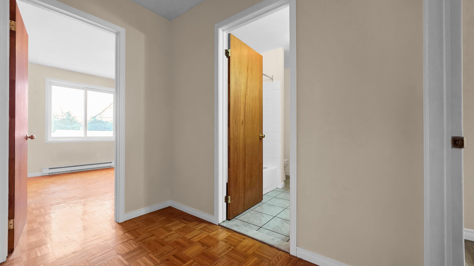 Photo - Hallway