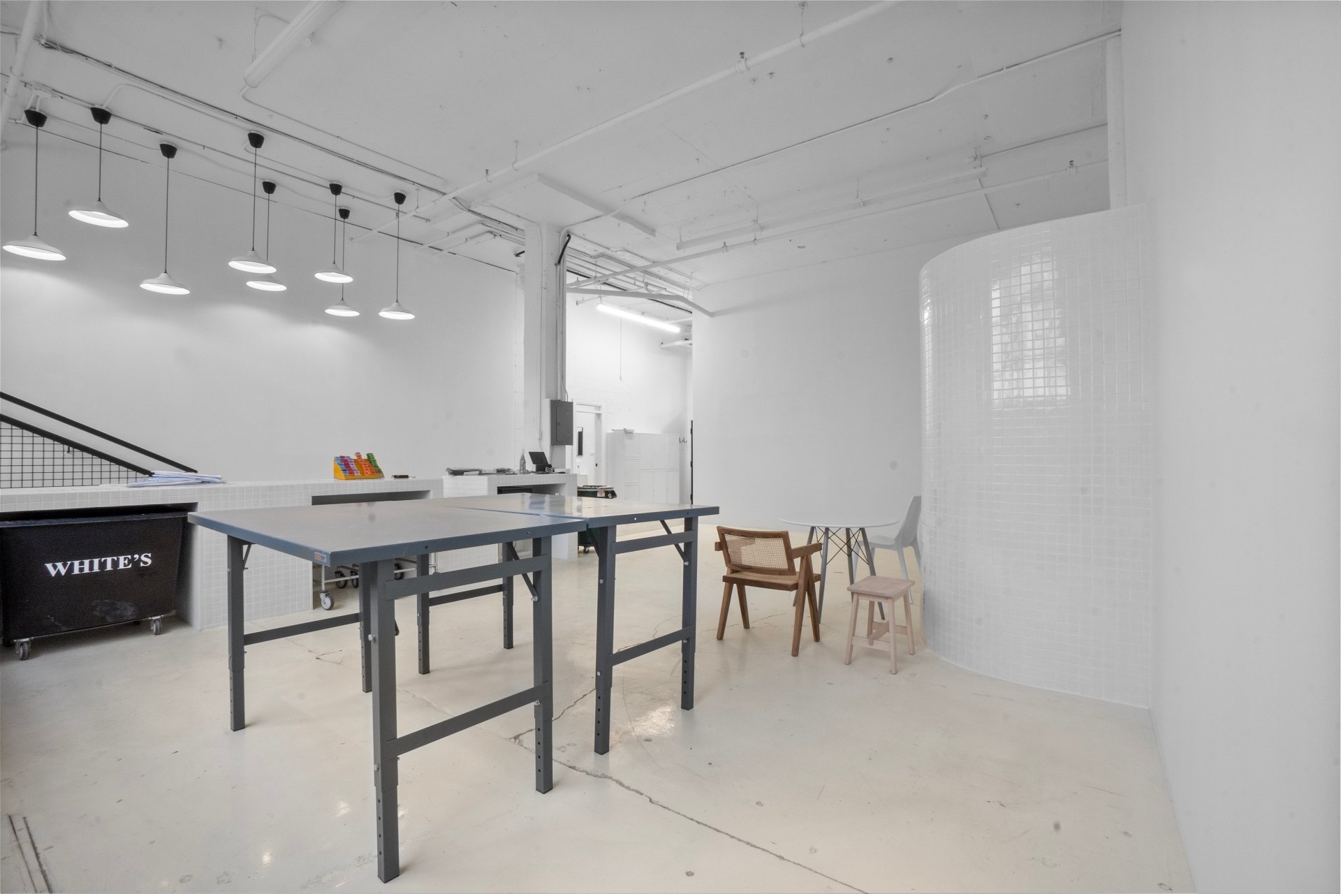 Photo - Interior