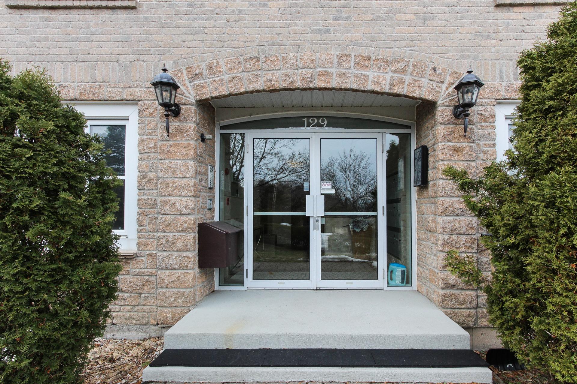 Photo - Exterior entrance