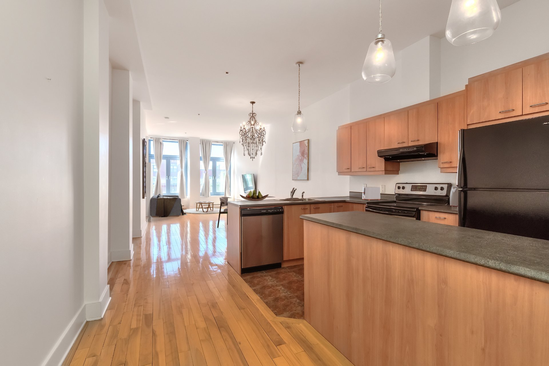 Photo - Kitchen
