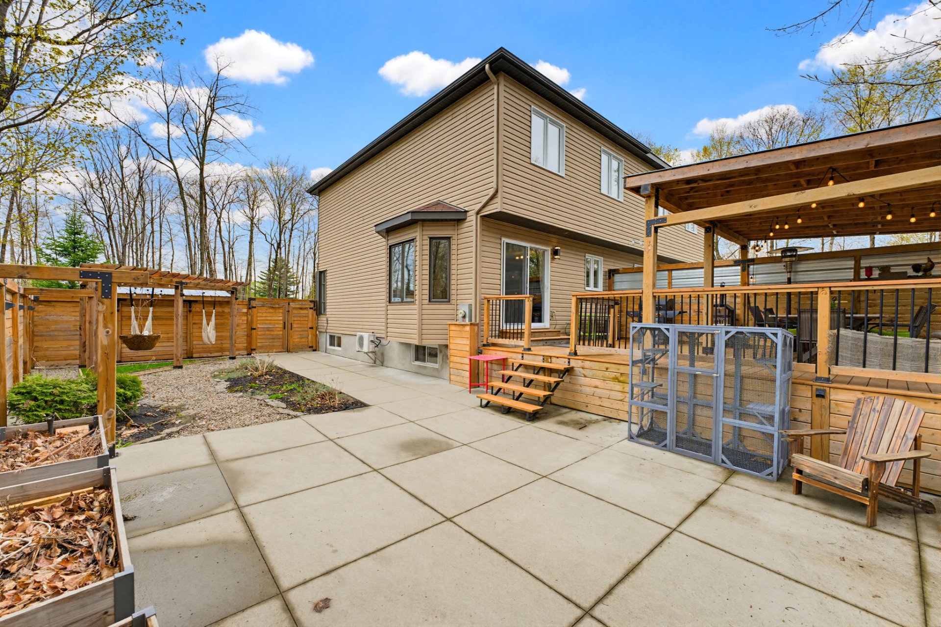 Photo - Backyard