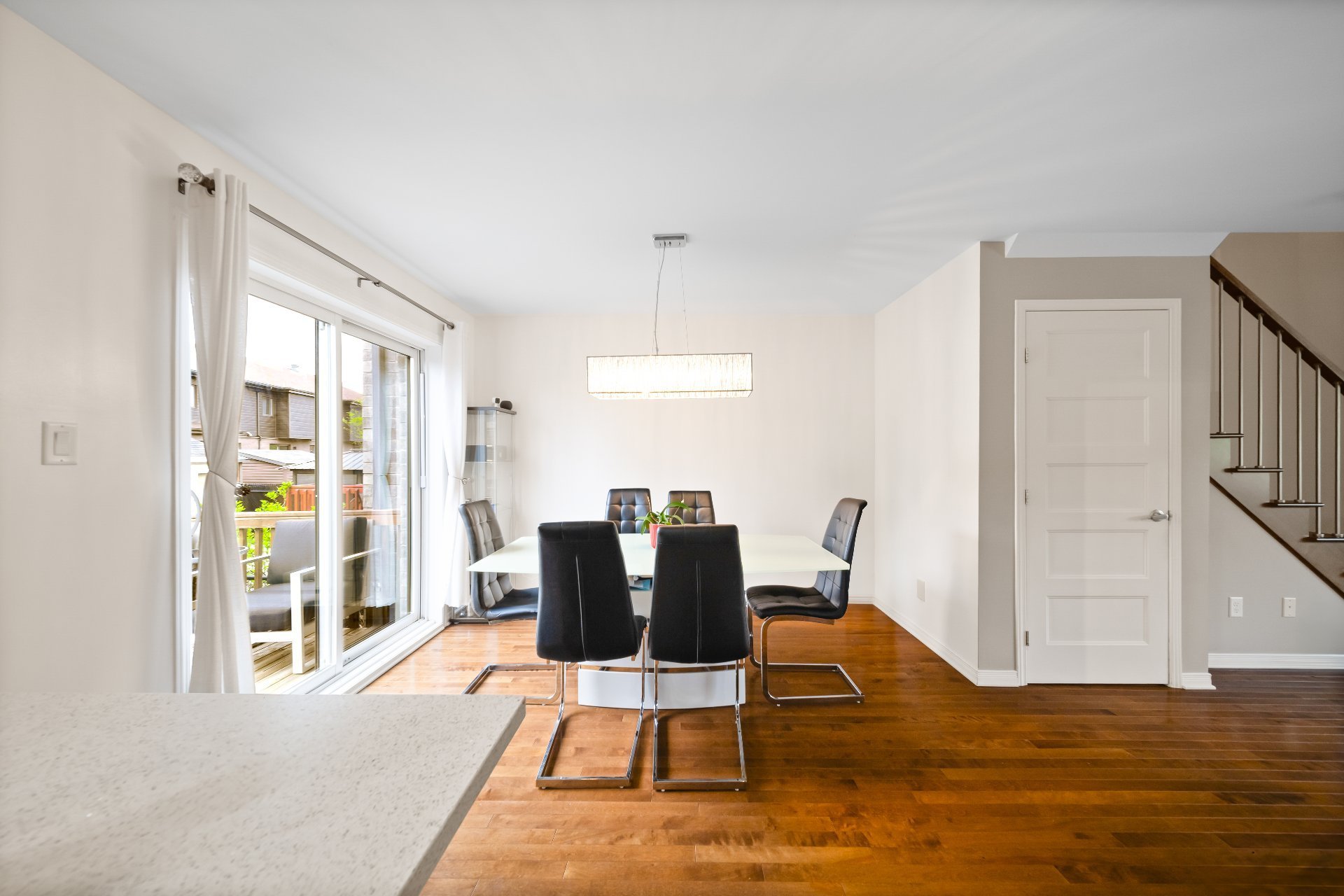 Photo - Salle à manger