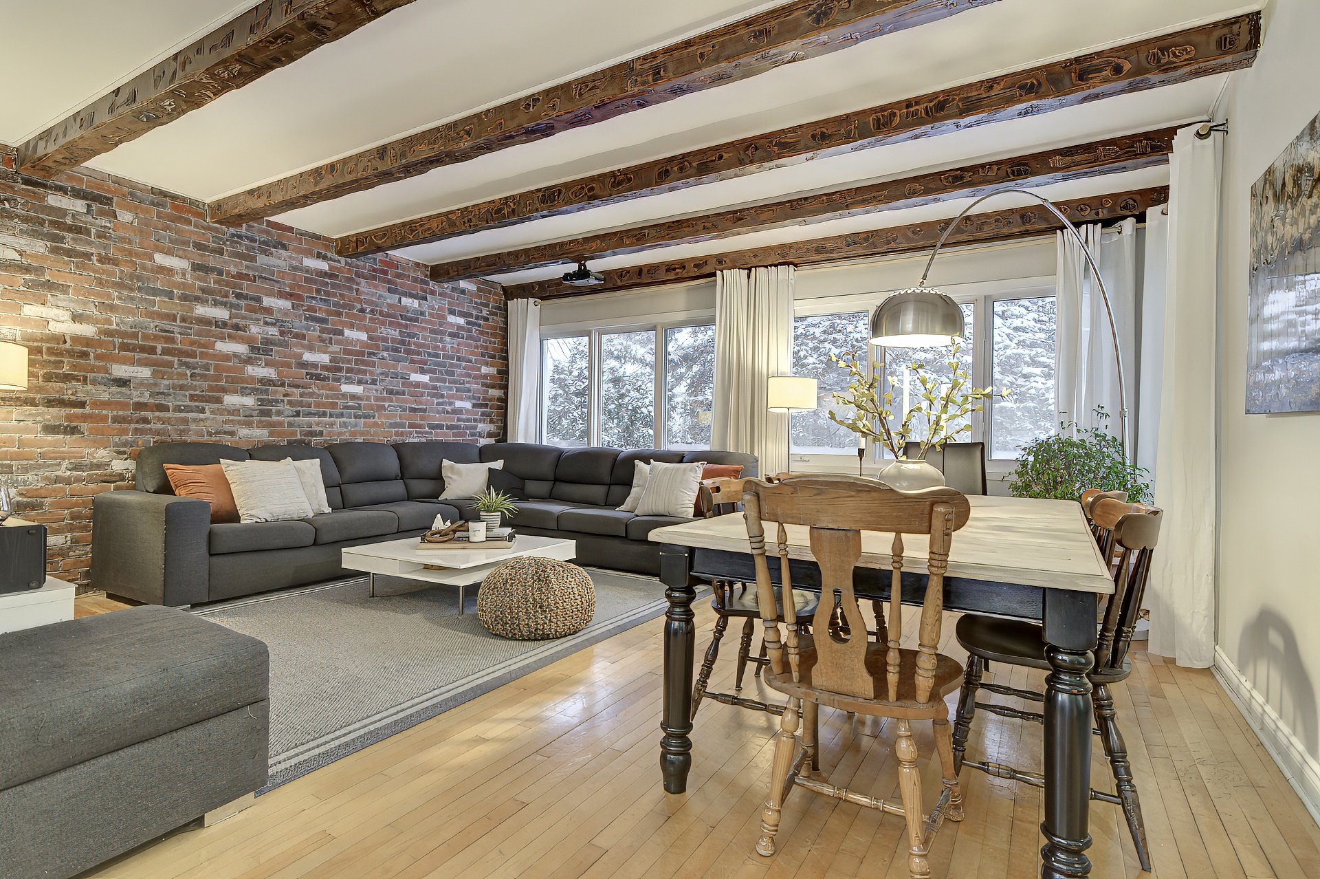 Photo - Salle à manger