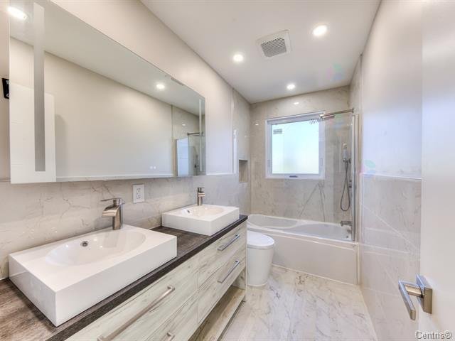 Photo - Bathroom