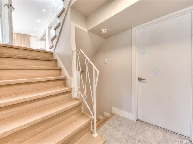 Photo - Staircase