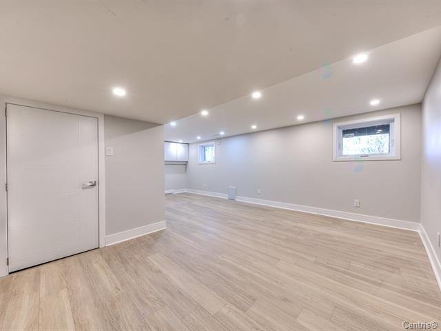 Photo - Family room