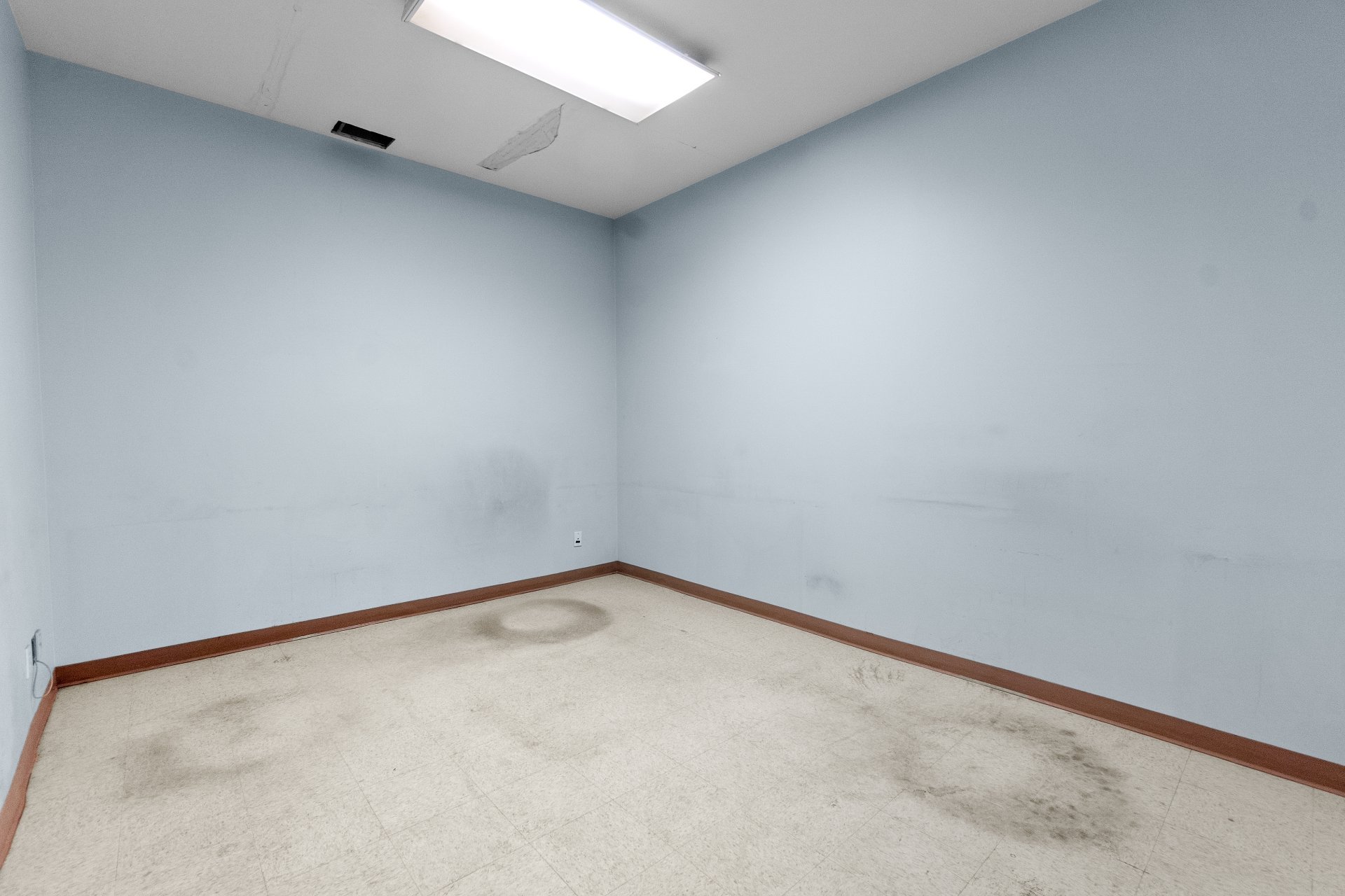 Photo - Office