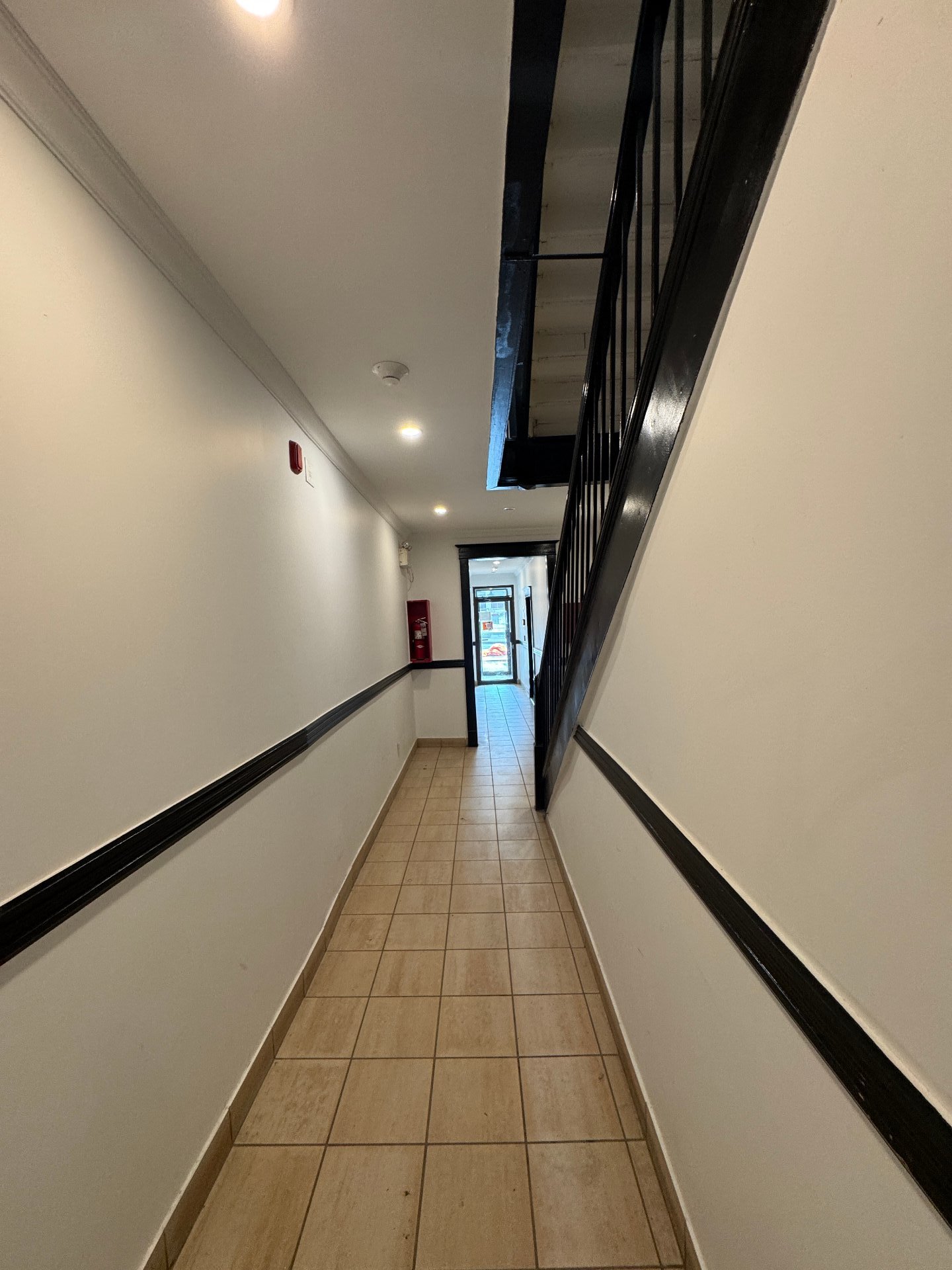 Photo - Hallway