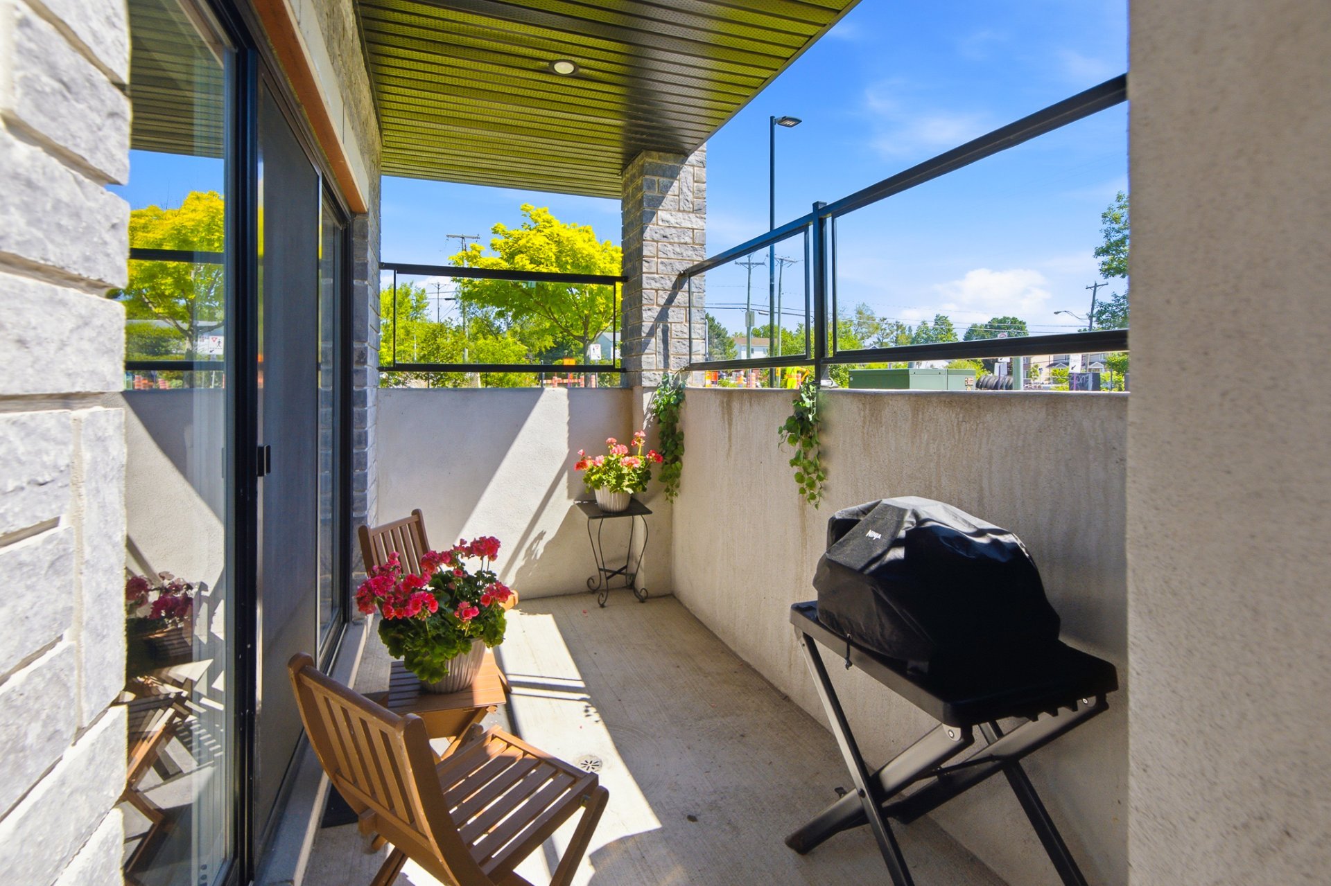Photo - Balcon