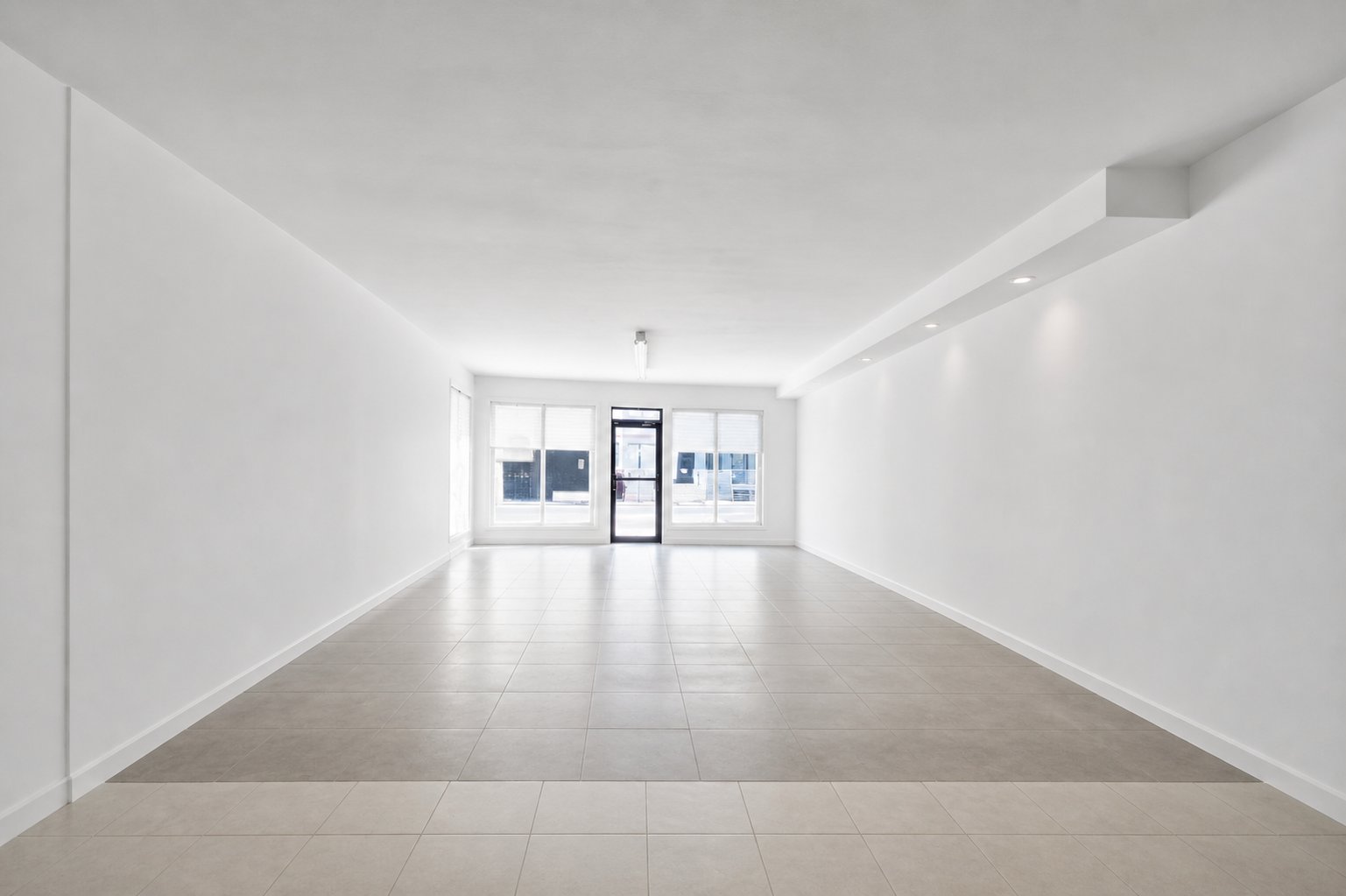 Photo - Interior