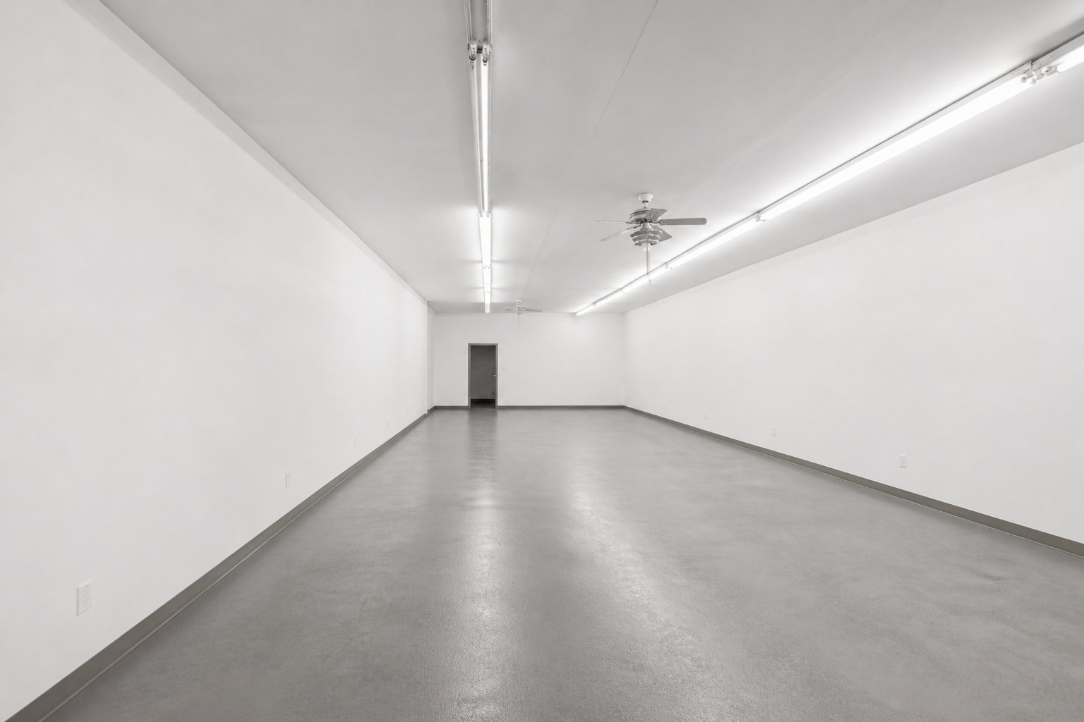 Photo - Interior