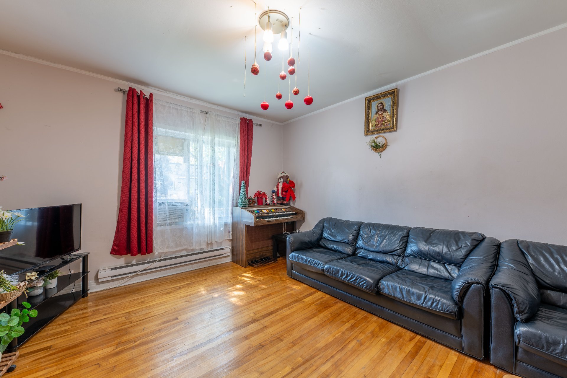 Photo - Salon