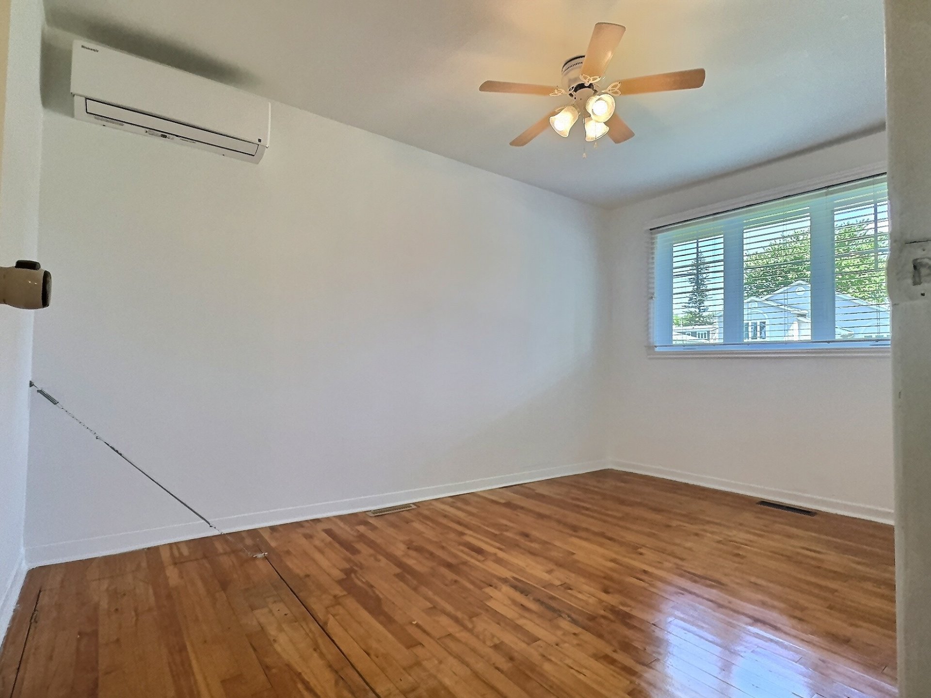 Photo - Bedroom