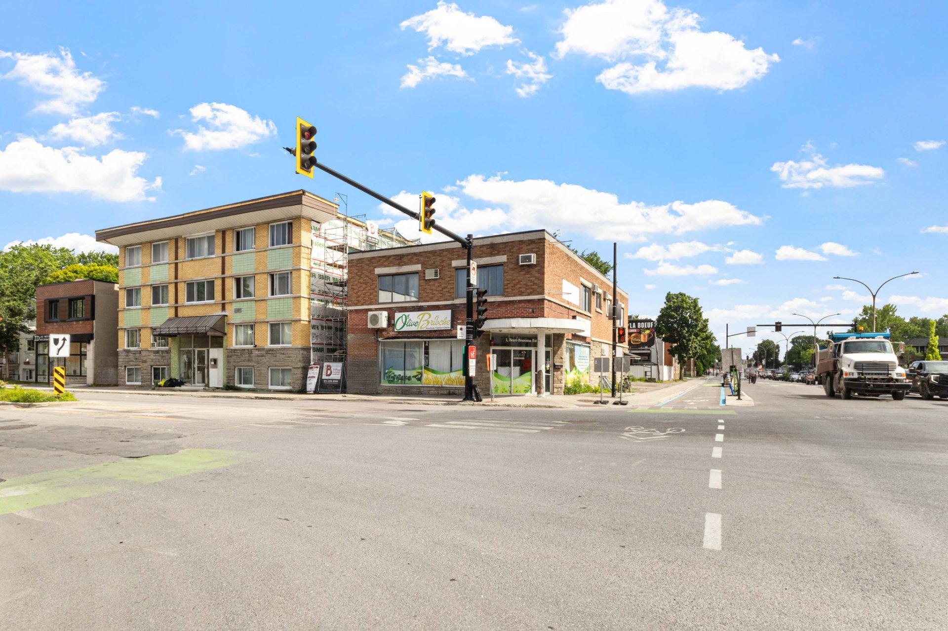 Photo - Frontage