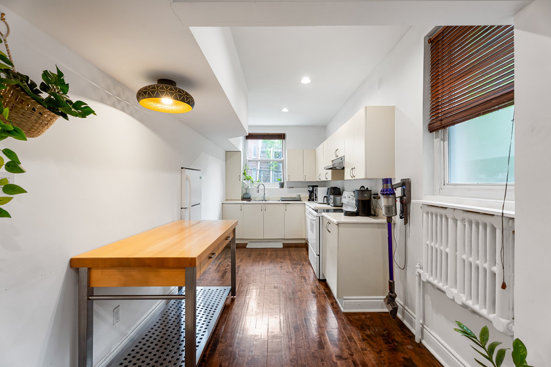 Photo - Kitchen