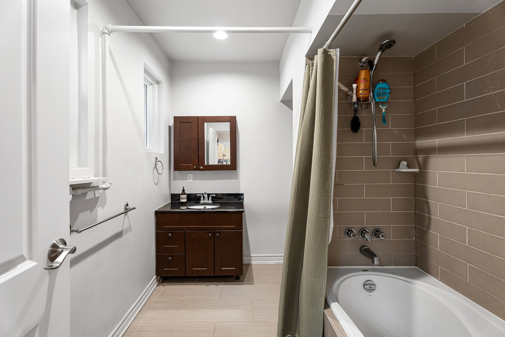 Photo - Bathroom