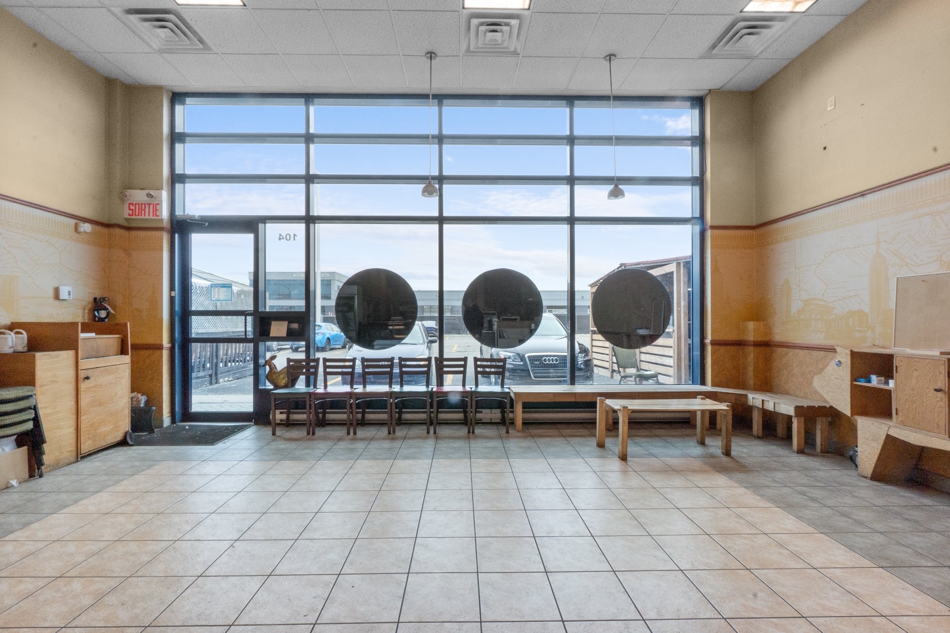 Photo - Overall View