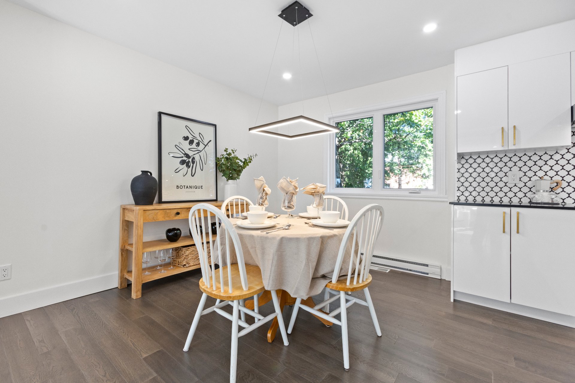 Photo - Salle à manger