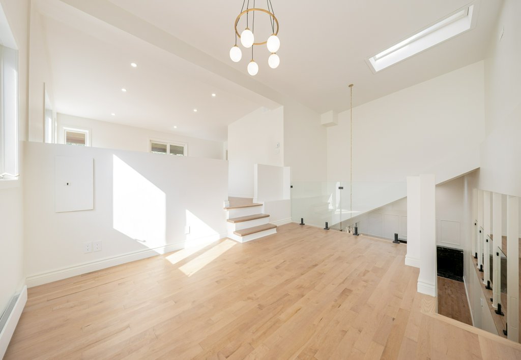 Photo - Family room