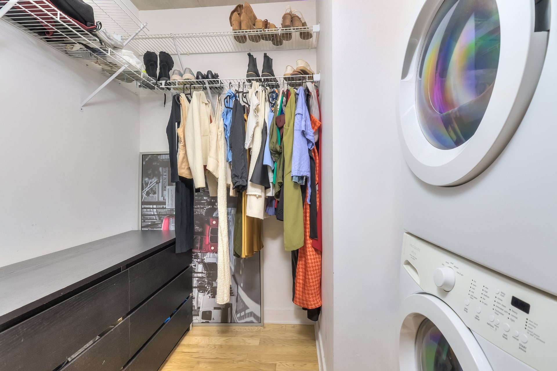 Photo - Walk-in closet