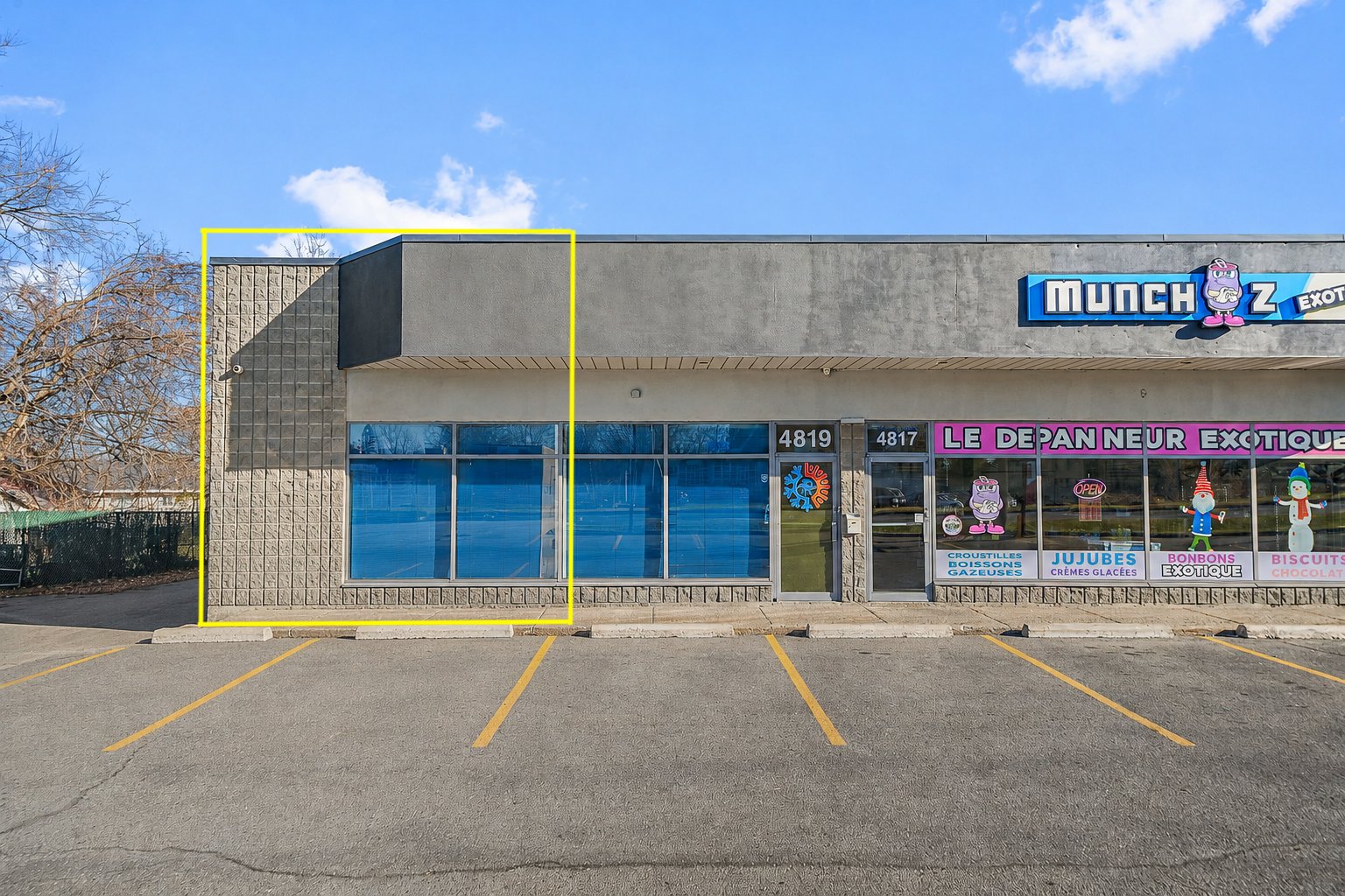 Photo - Frontage