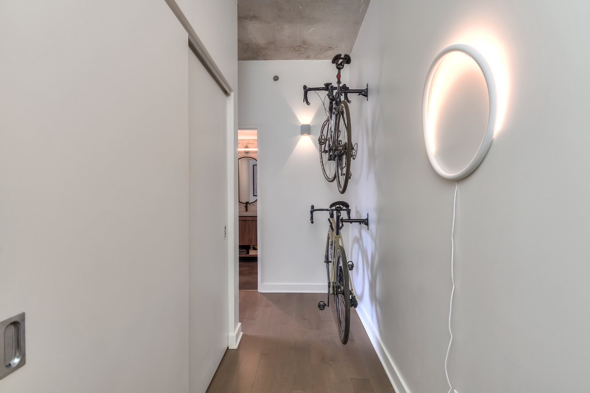 Photo - Hallway
