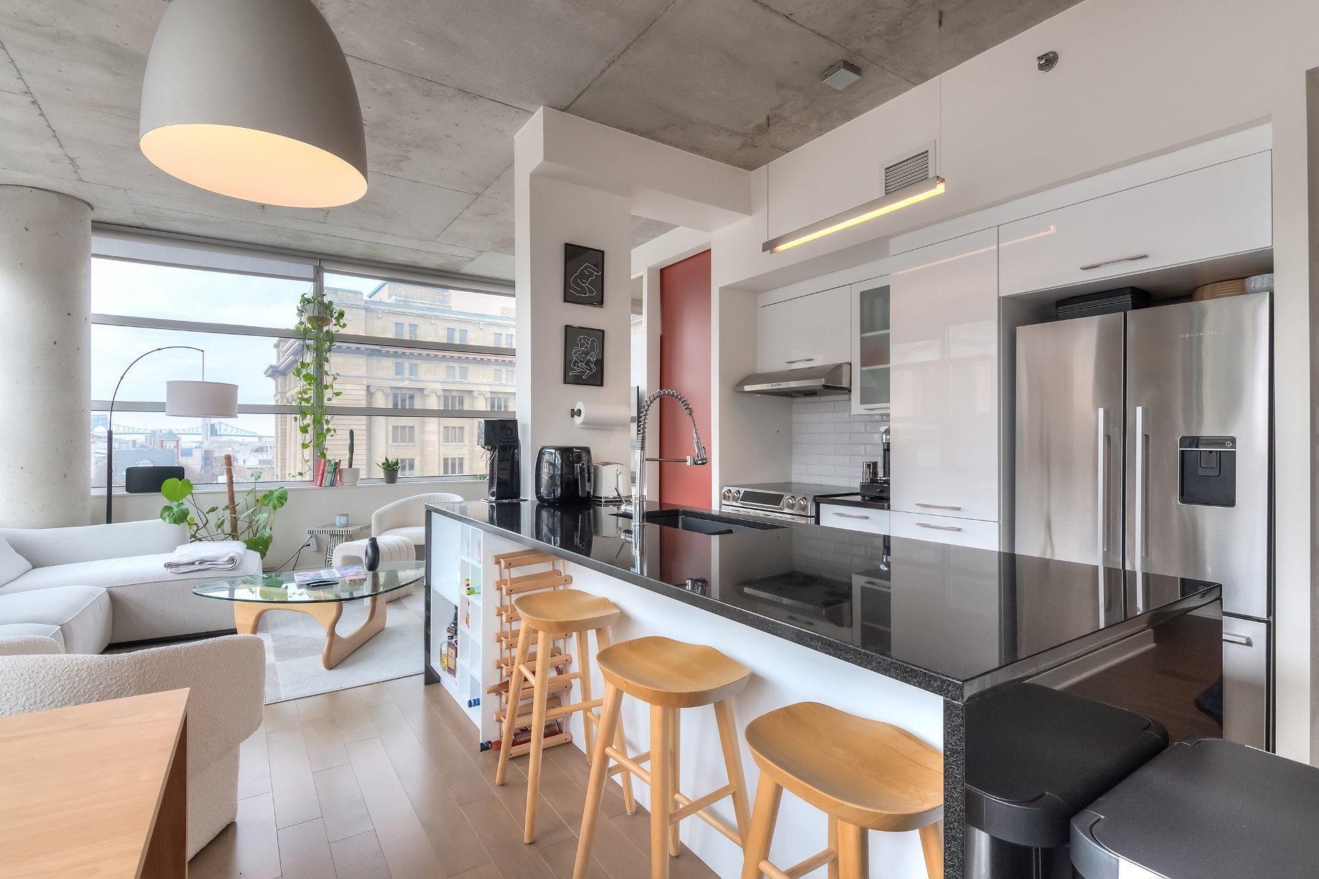 Photo - Kitchen