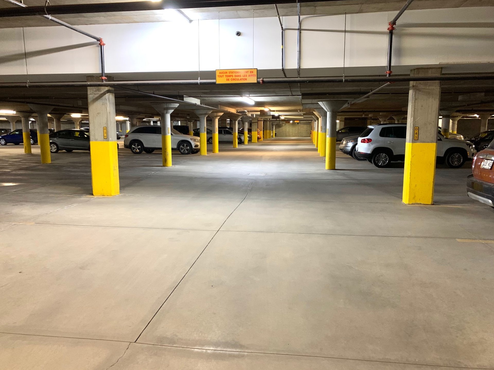 Photo - Garage