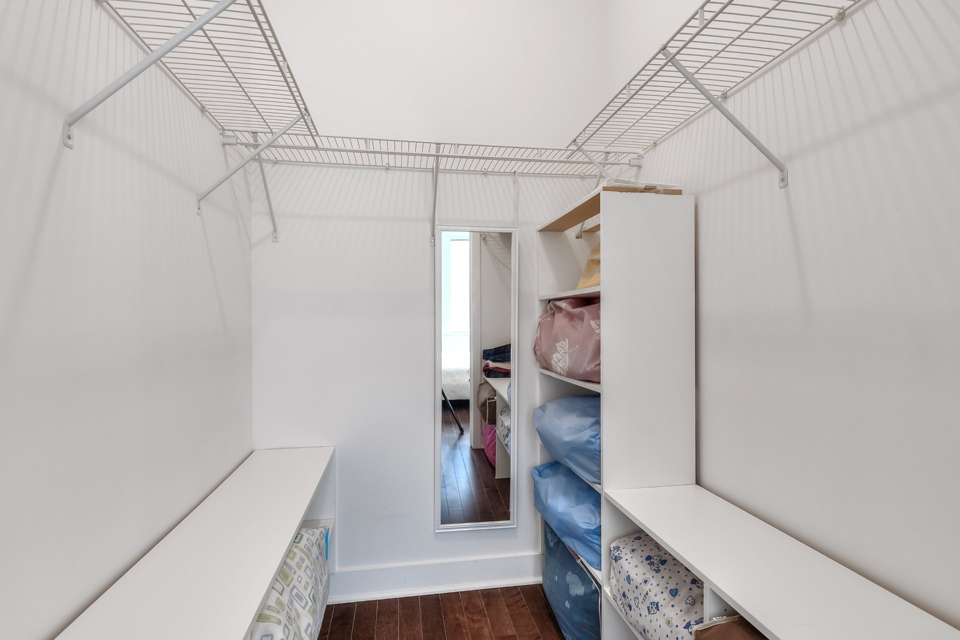 Photo - Penderie (Walk-in)