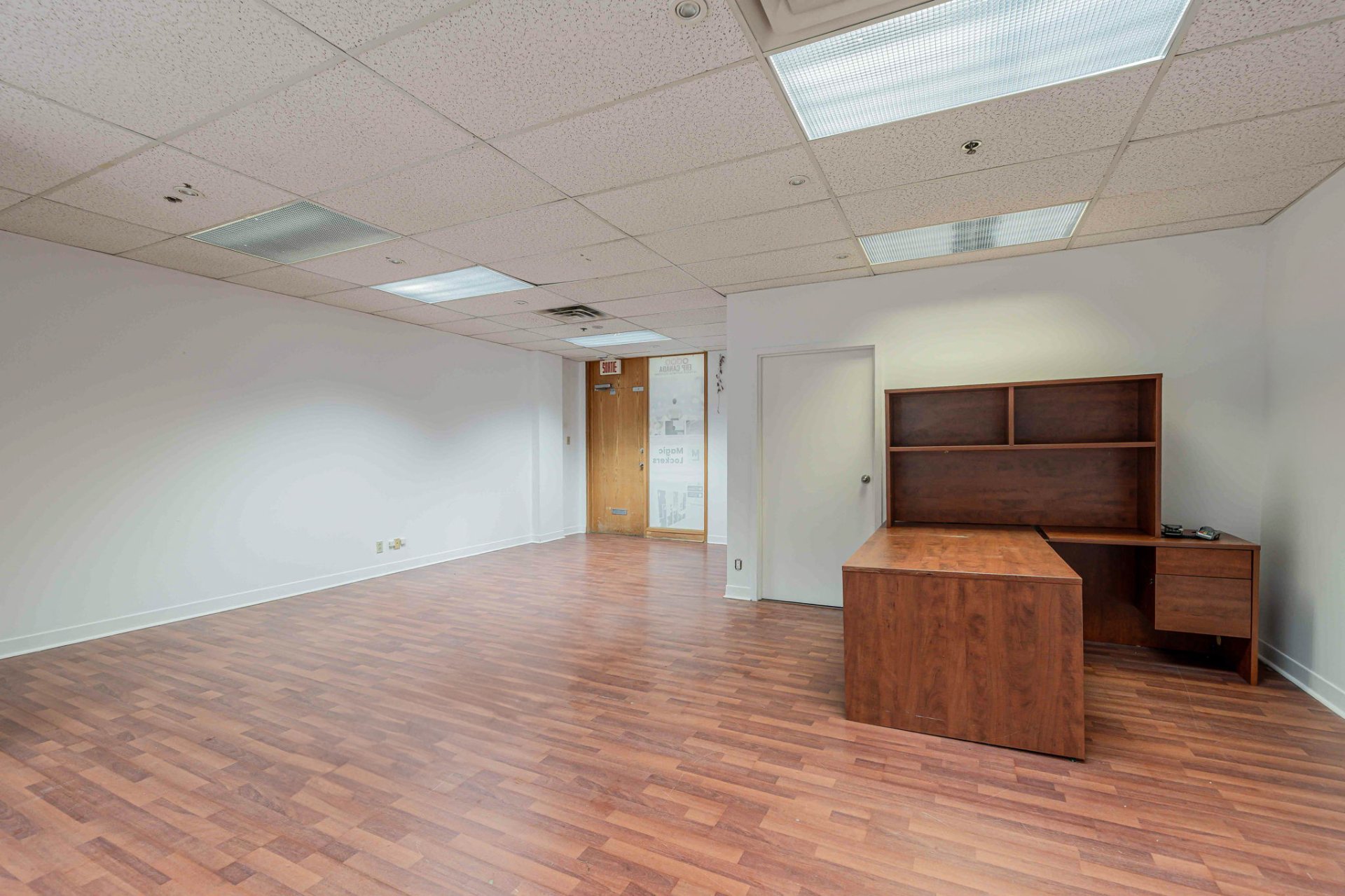 Photo - Reception Area
