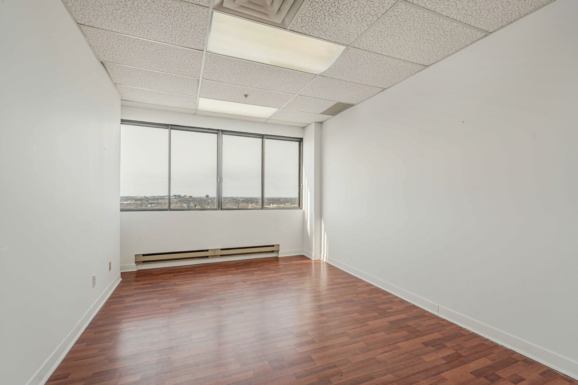 Photo - Office