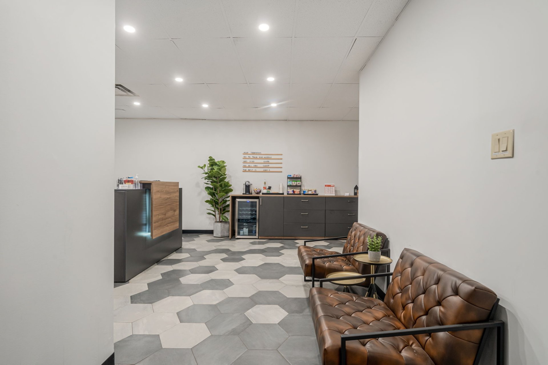 Photo - Reception Area