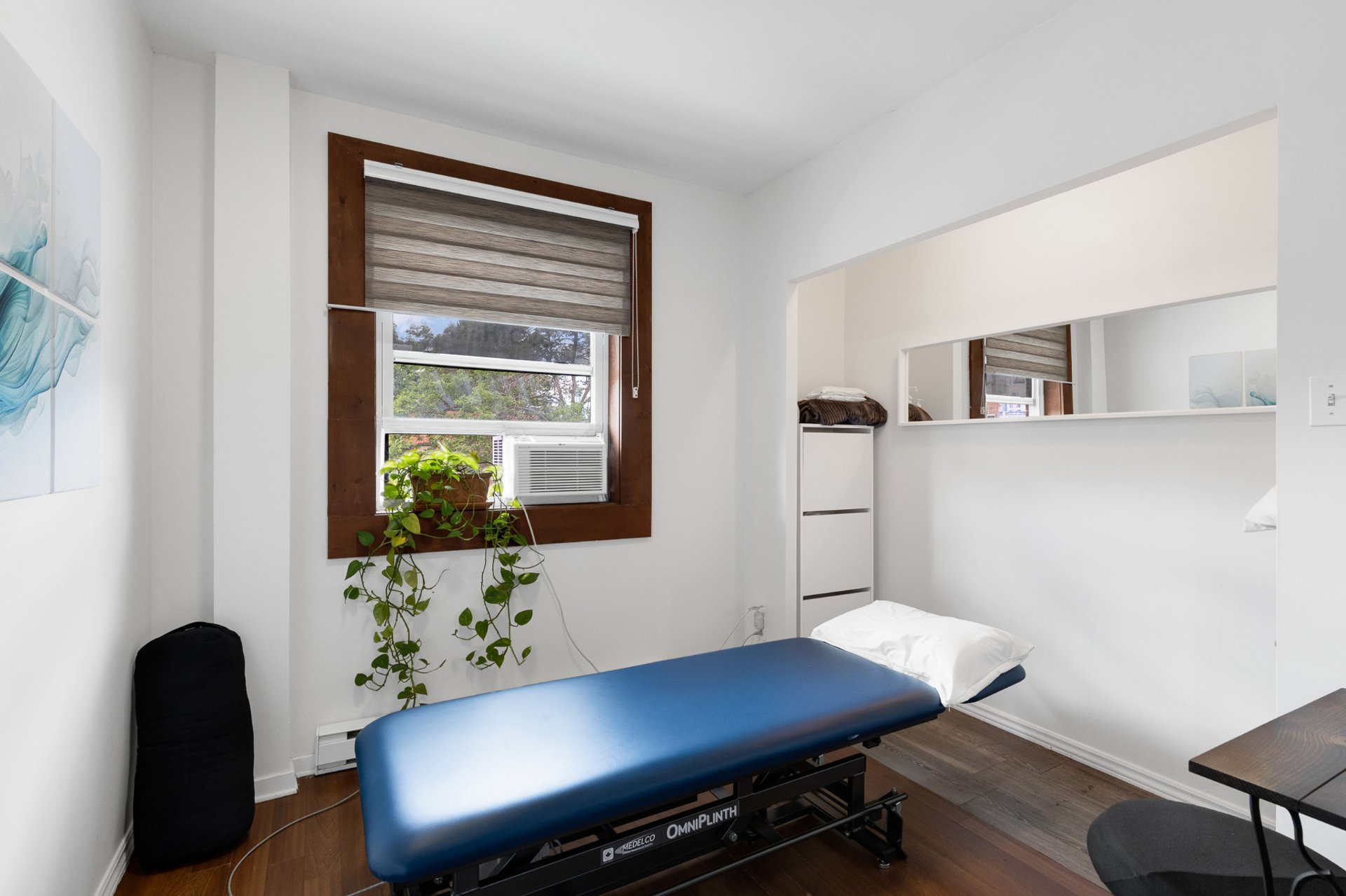 Photo - Interior