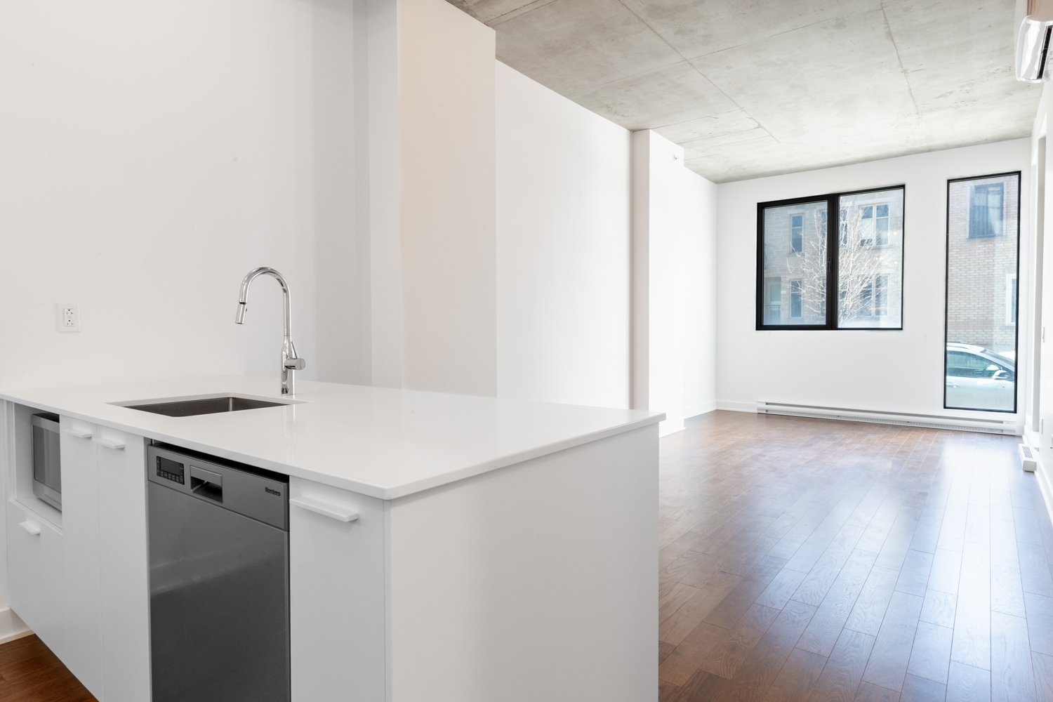 Photo - Kitchen