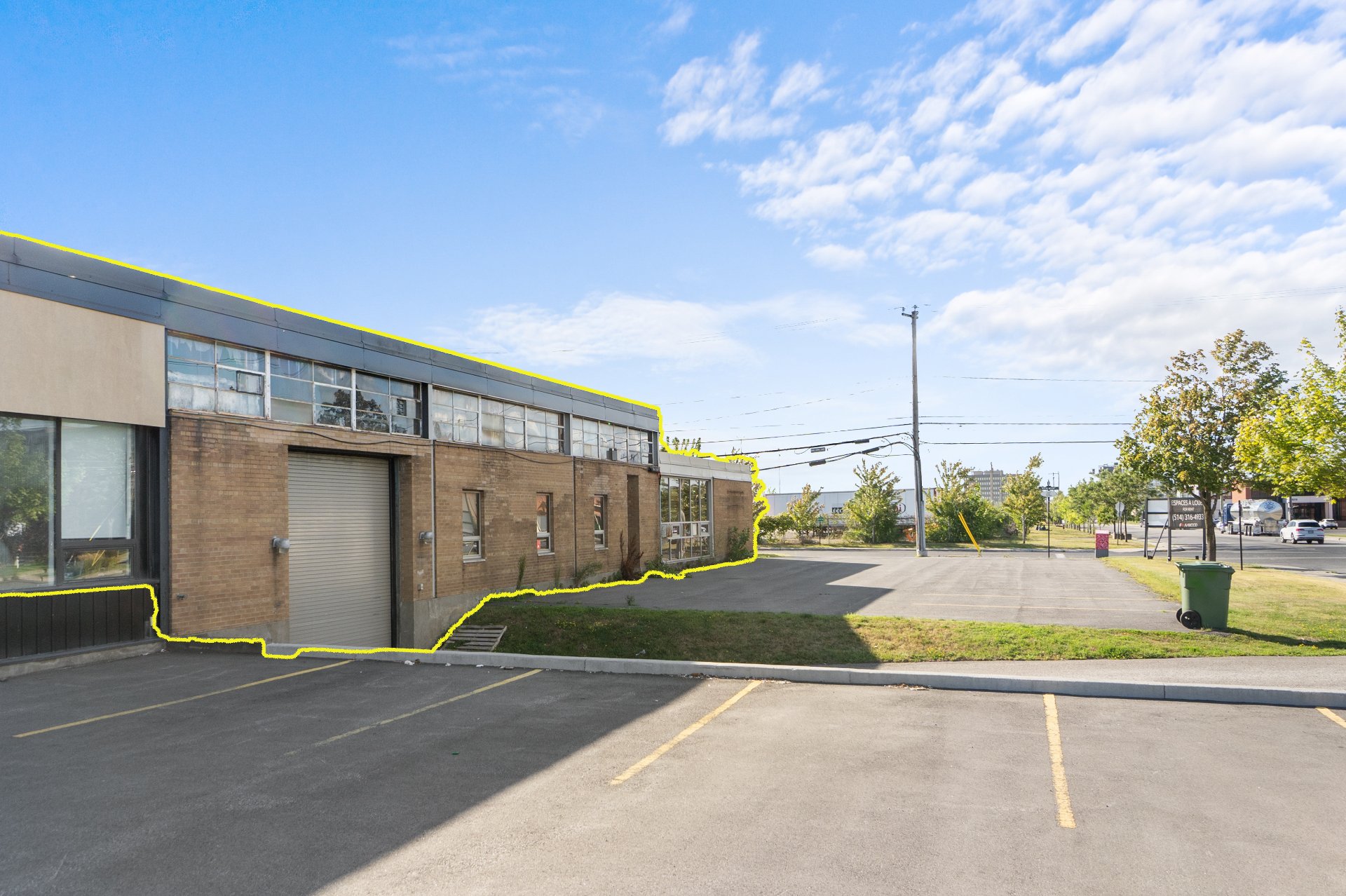 Photo - Stationnement